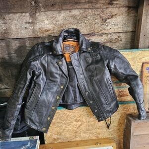 Womens medium size jacket with liner